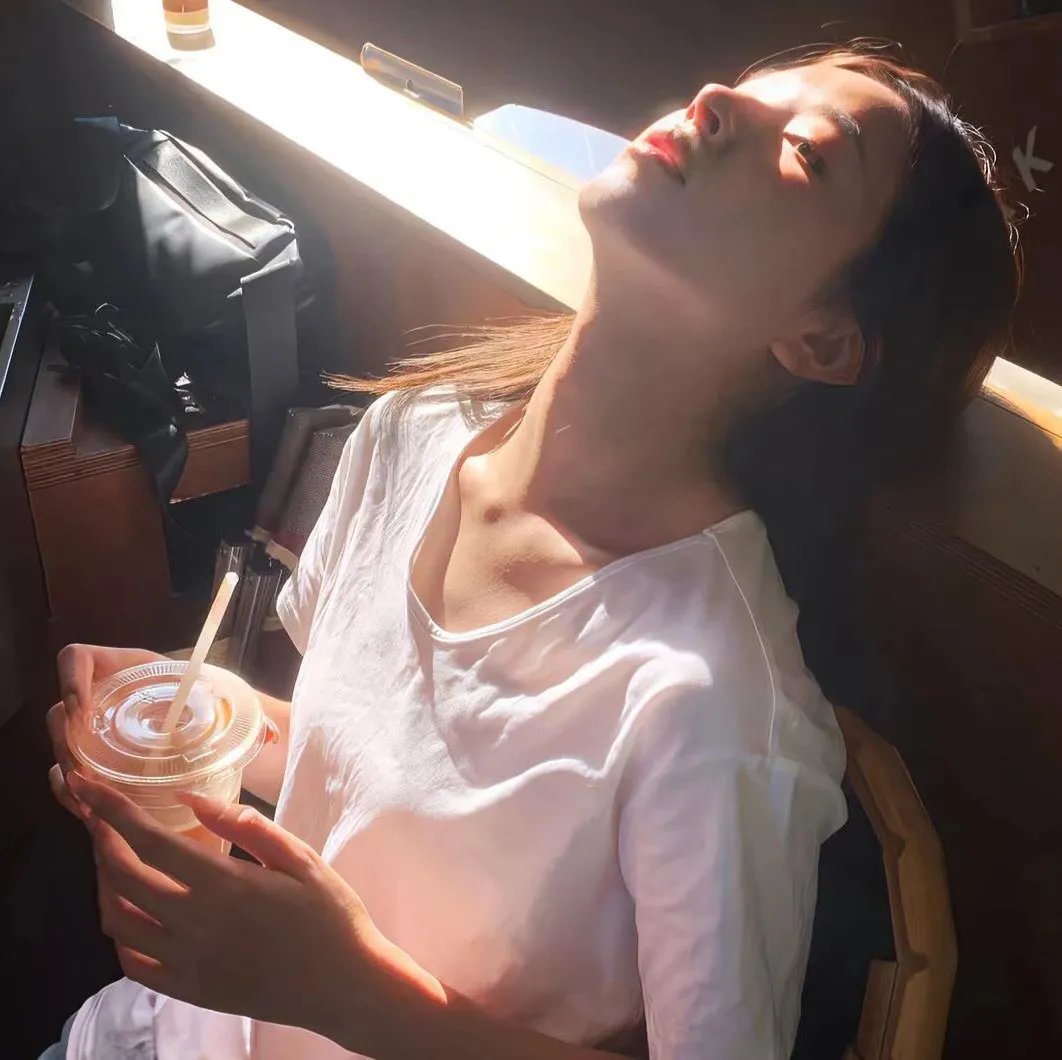 让女孩轻松一下